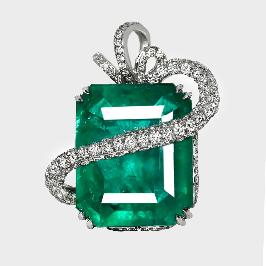 χωρίς τιμή ασφαλείας - Κρεμαστό κόσμημα - 14 καράτια Λευκός χρυσός, IGI 17.28 ct Zambia Έντονο Πράσινο -  19.10ct. tw. Σμαράγδι - Διαμάντι #1.0