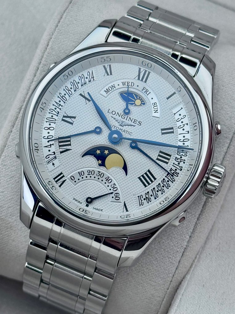 Longines - Master Collection Retrograde Automatic  Moon Phase - L2.738.4.71.6 - Mænd - 2025 #1.0