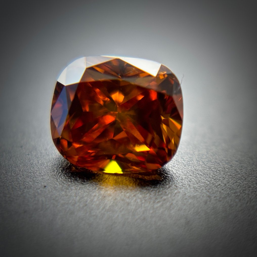 没有保留价 - 1 pcs 钻石  (天然色彩的)  - 0.31 ct - 枕形 - Fancy deep 稍帶黄色的 橙色 - SI2 微内含二级 - 安特卫普宝石检测实验室（ALGT） #1.0