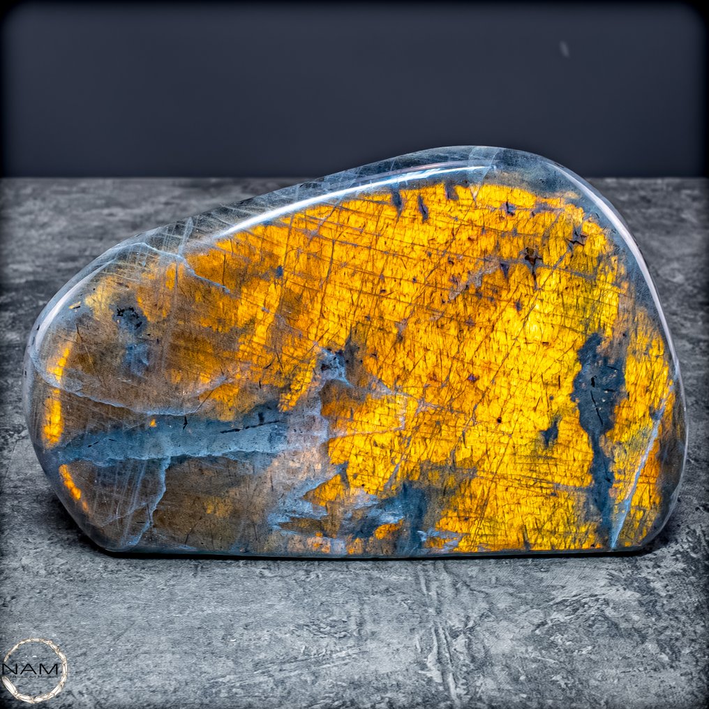 Natural First Quality Labradorite Polished- 1451.99 g #3.2