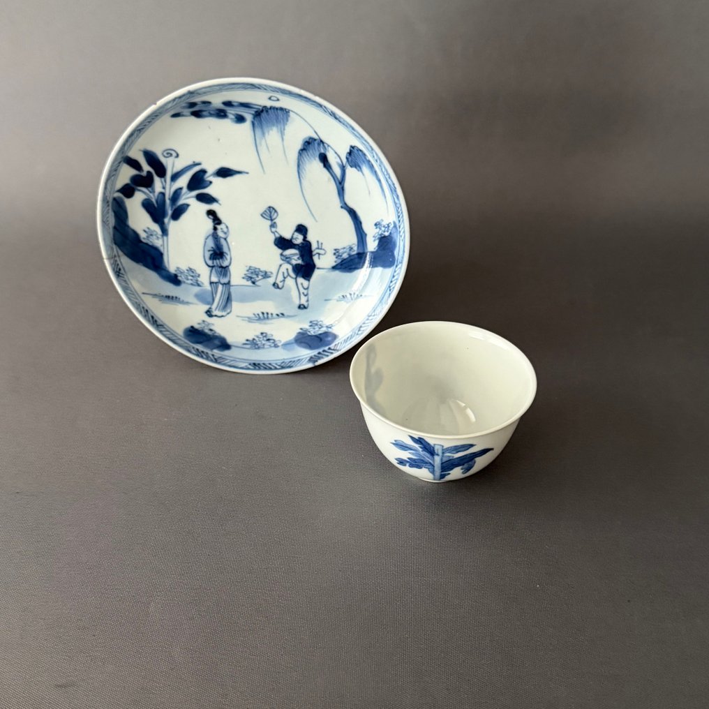 Tasse et soucoupe (2) - Porcelaine #2.1