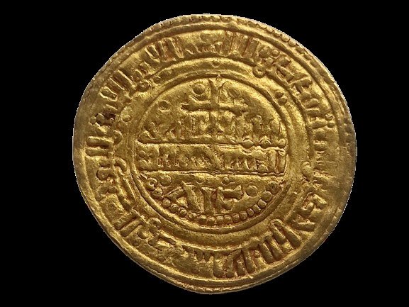 . Hispano-Arabisk. Kongeriket Castilla og León. Det var Safar. Alfonso VIII (1158-1214). Morabetino (Gold maravedi) 1229 - Madinat Tulaytula (Toledo) #1.0