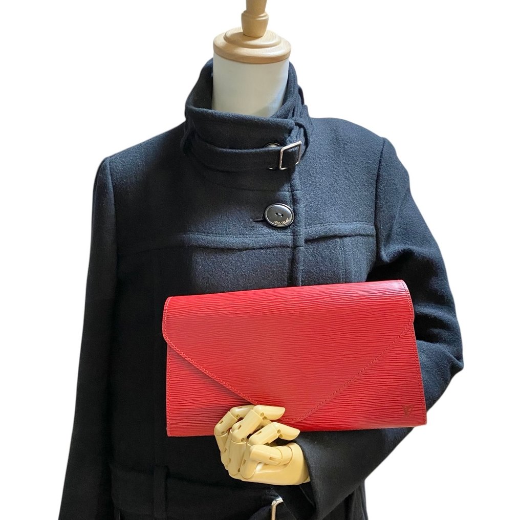 Louis Vuitton - 手抓包 #1.0