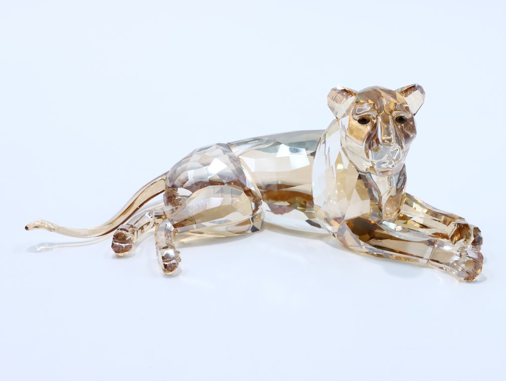 Figure - Swarovski - Leeuw moeder 2016 (Boxed) - Cristal #1.0