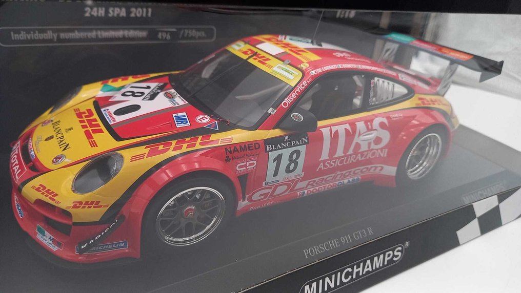 Minichamps 1:18 - Modell autó - Porsche 911 GT3 R 24h SPA 2011 - (cod.B35) #1.0