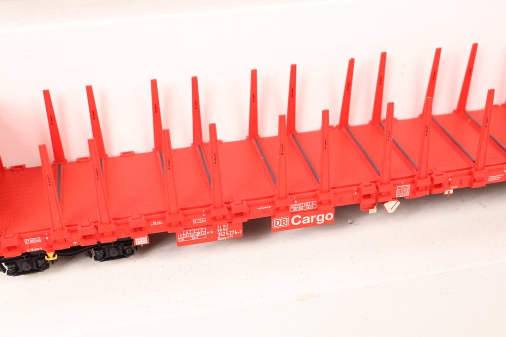 Piko, Roco H0轨 - 模型火车货运车厢 (3) - 三辆货车，其中包括一辆带槽货车。 - DB Cargo #3.2