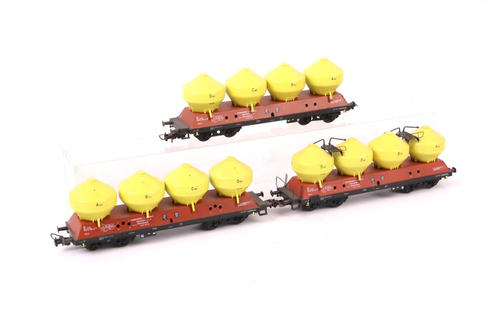 Bramos H0 - Model train freight carriage (3) - Three silo wagons - CSD #1.0