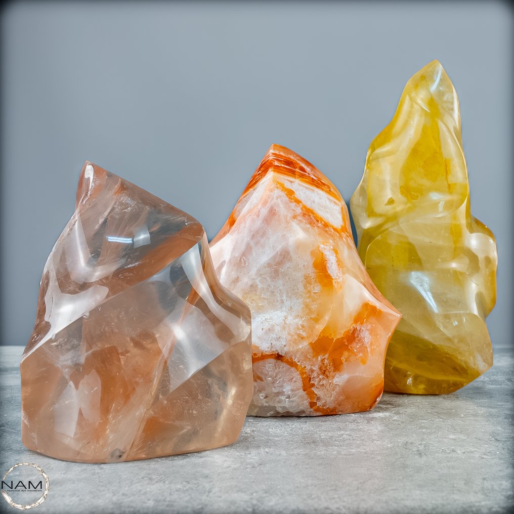 Beautiful set of healer quartz flame, fire quartz flame, and carnelian flame. a harmonious trio of light, energy, and transformation- 1313.33 g - (3) #4.3