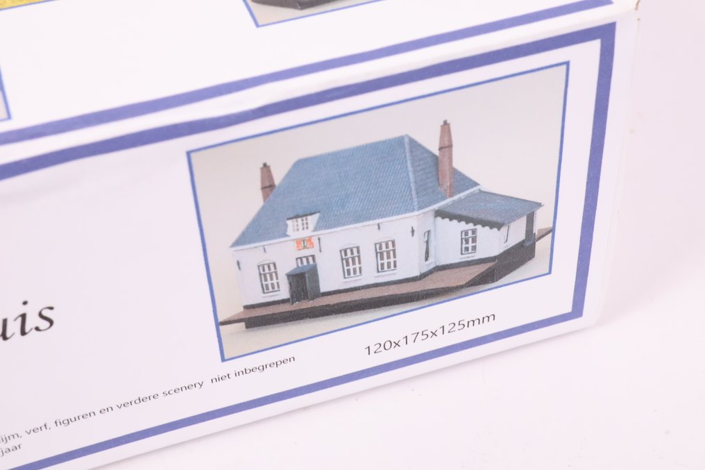 Tilly Models H0 - 87149 - Model train building kits (1) - Resin construction kit: spring housing #3.2