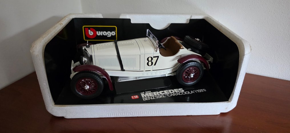 Bburago 1:18 - Modelbil - Mercedes-Benz SSK 1931 #1.0