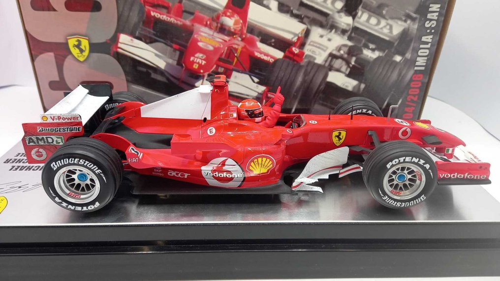 Hot Wheels 1:18 - Modell autó - Ferrari F248 M. Schumacher Imola all time pole position 2006 - (cod.B54) #2.1