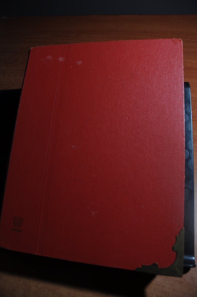 荷兰 1953/1973 - 大量未贴邮票、未使用和已盖章的邮票和系列库存。 #1.0