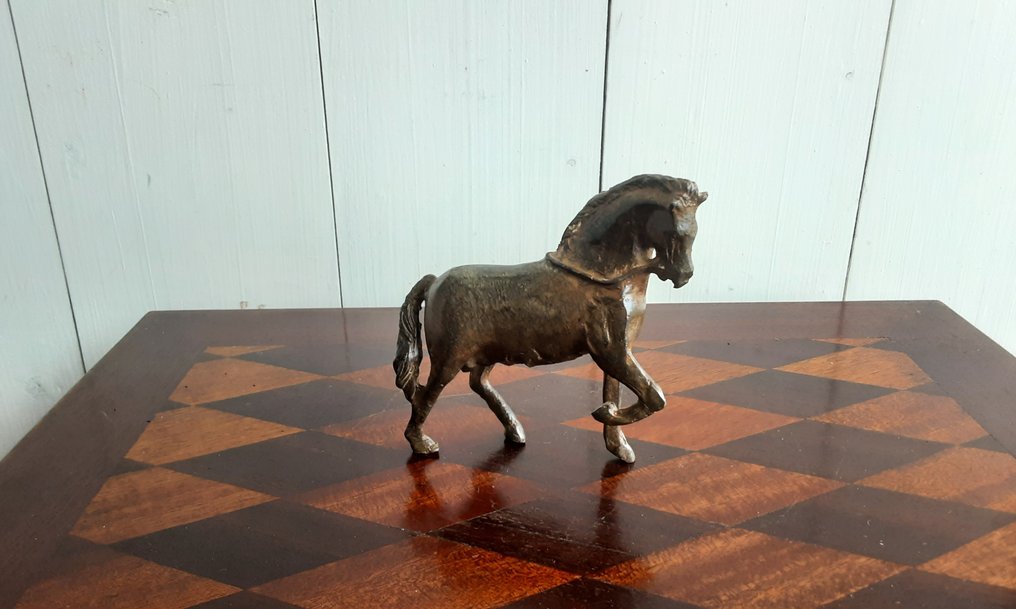 P. Chenet - 塑像, Paard - 10 cm - 黄铜色 #1.0