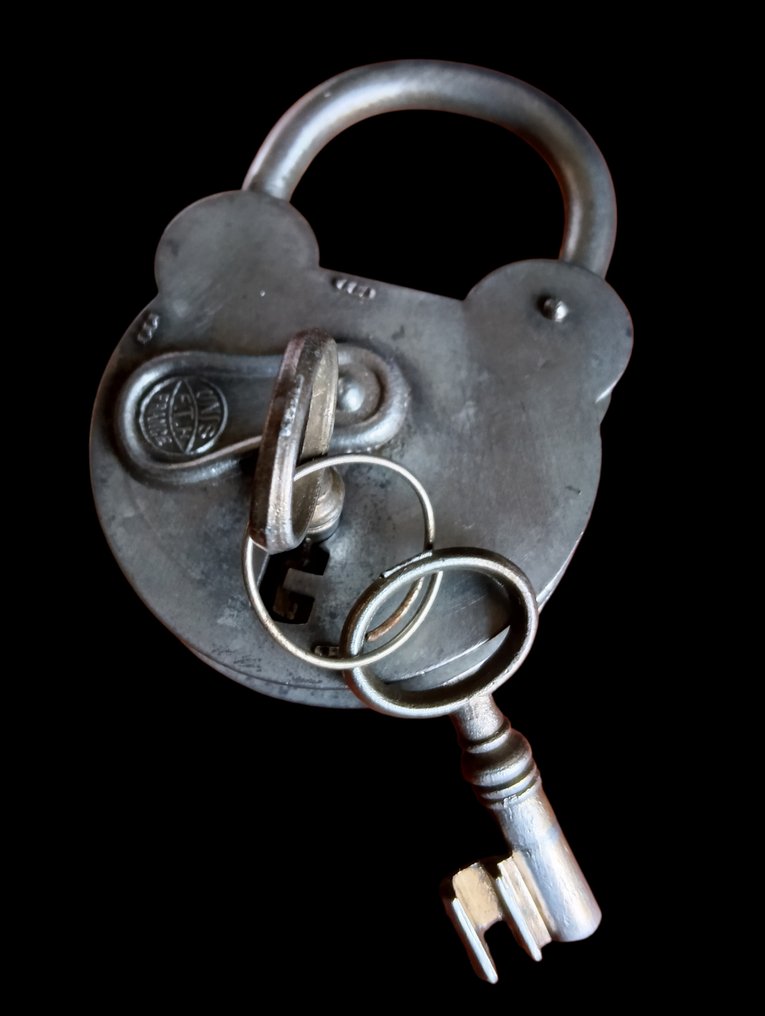 Padlock (3)  #1.0