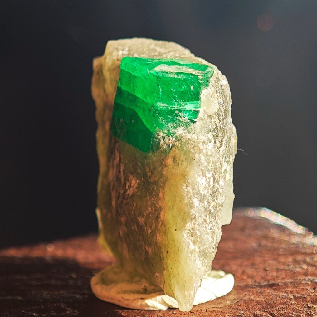 18,9 καράτια TOP Δώρο πράσινο σμαράγδι. Δείγμα- 3.78 g #4.3