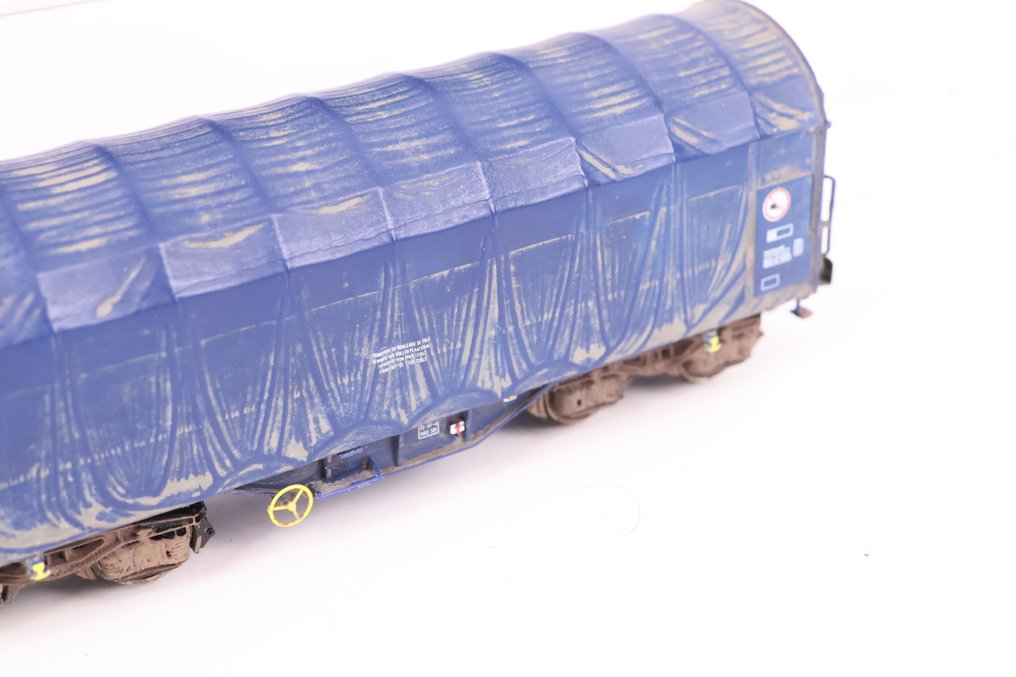 Roco H0 - Modeltog godsvogn (2) - To kraftigt vejrforværrede sejladsudstyr. - DB #4.3