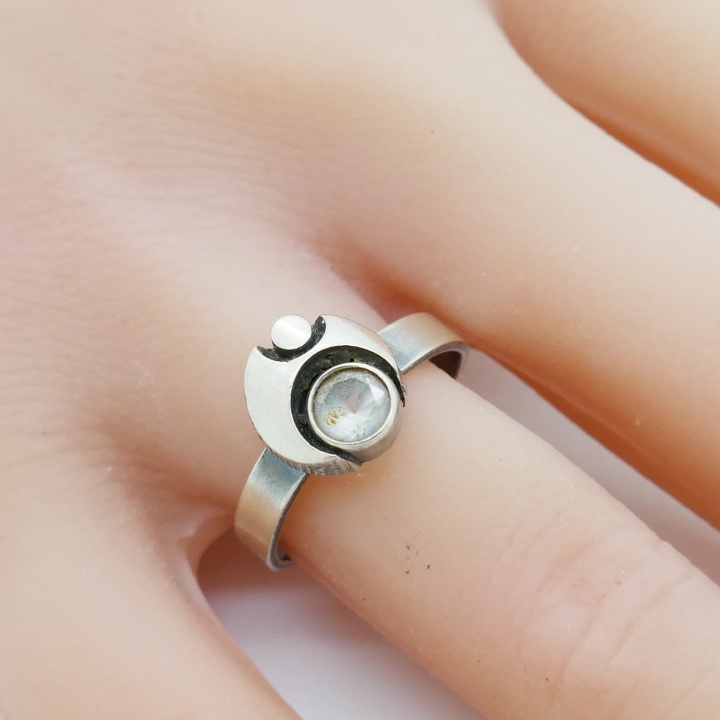 Ingen mindstepris - Finnfeelings - Ring Sølv #1.0