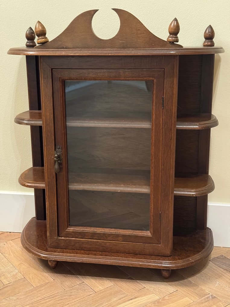 橱柜 - 铸造黄铜, 桃花心木地区的橡木 - 带脚的墙壁橱柜 #2.1