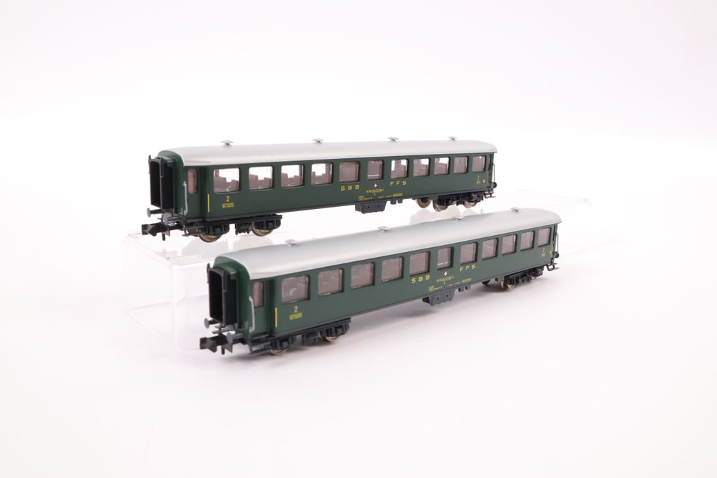 Fleischmann N - 881814 - Model train passenger carriage set (1) - Two-part set of express train carriages - SBB #1.0