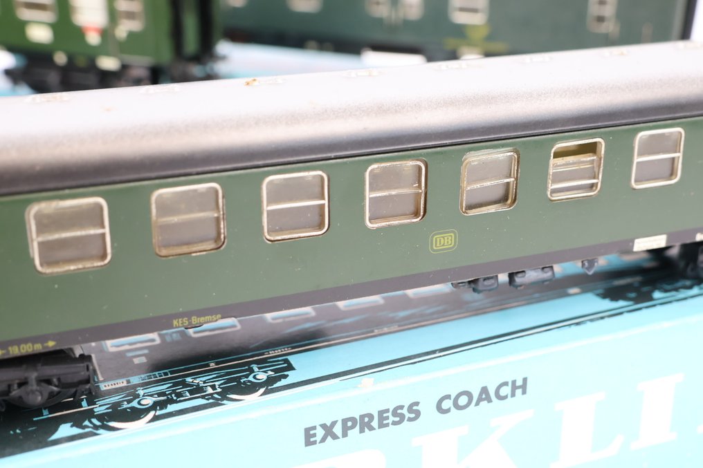 Märklin H0 - 4022/4023/4047 - Modeltog passagervogn (5) - Fem D-biler - DB #3.2