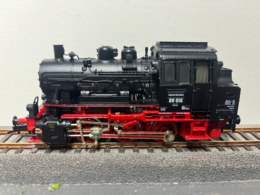 Fleischmann H0 - 64020 - Ατμομηχανή (1) - BR 89 από μέταλλο - χωρίς δοκιμή. - DR (DRB) #1.0