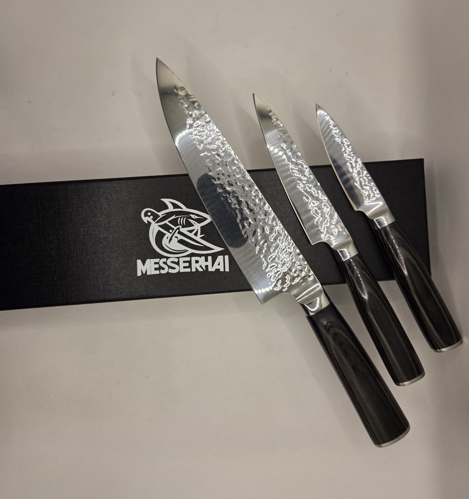 Messerhai - Tanoshi - 厨刀 - 三件套专业手工锻造厨师刀具套装 - 钢材(不锈钢),木材 - 日本 #2.1
