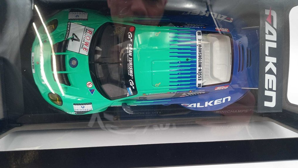 MiniChamps 1:18 - Model car - Porsche 911 GT3 R 2017 1/18 - (cod.B36) #2.1