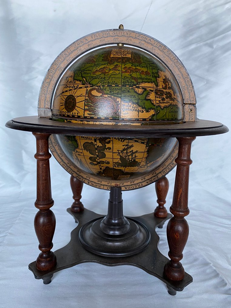 Globe - 1960-1970 #1.0