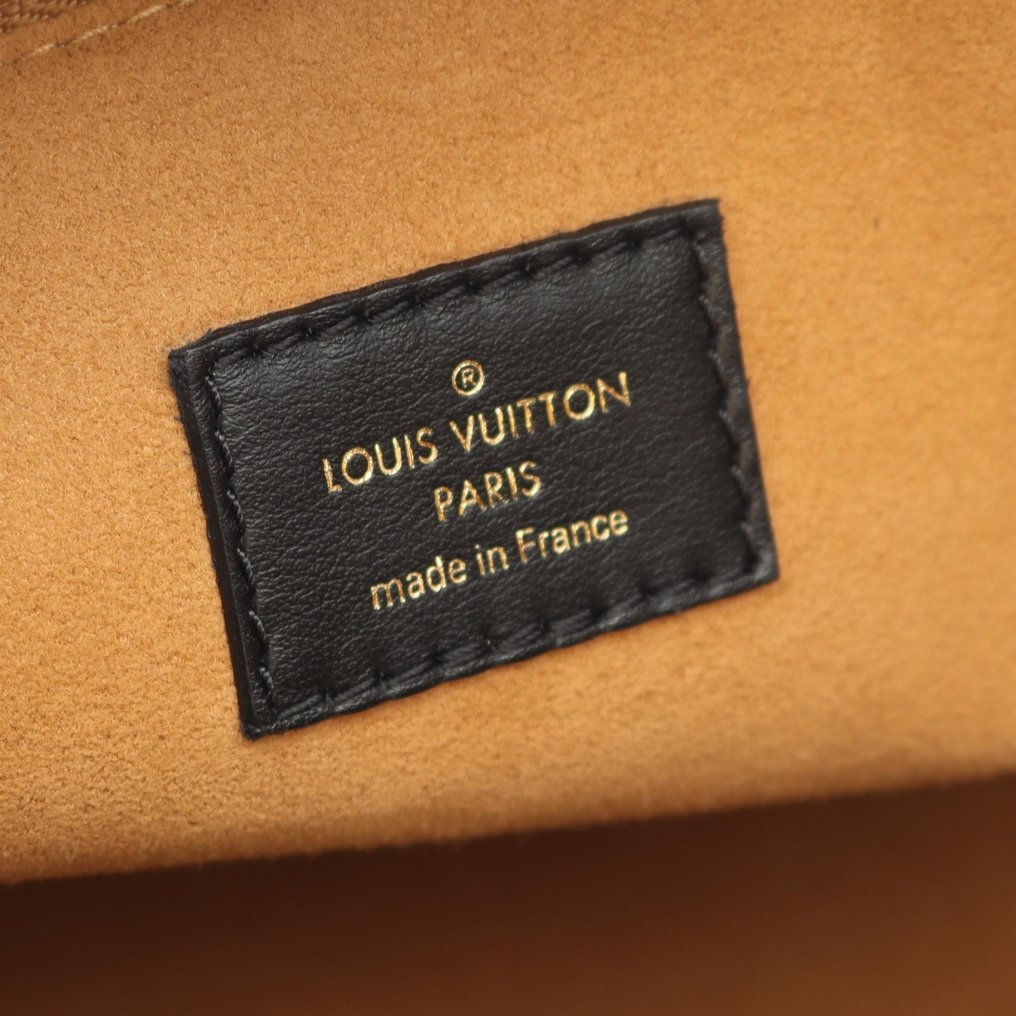 Louis Vuitton - On My Side MM - Handbag #3.2