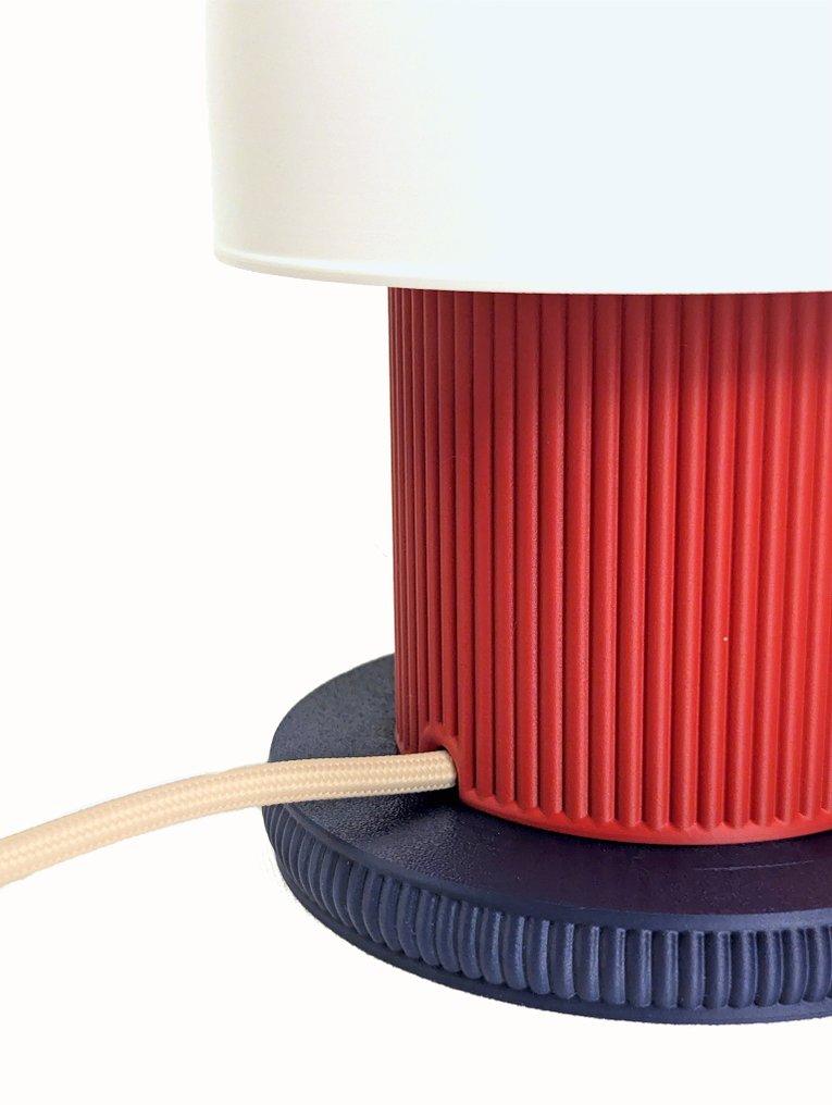 Momo Objects - Lámpara de sobremesa - Keli Shy - impreso en 3D #4.3