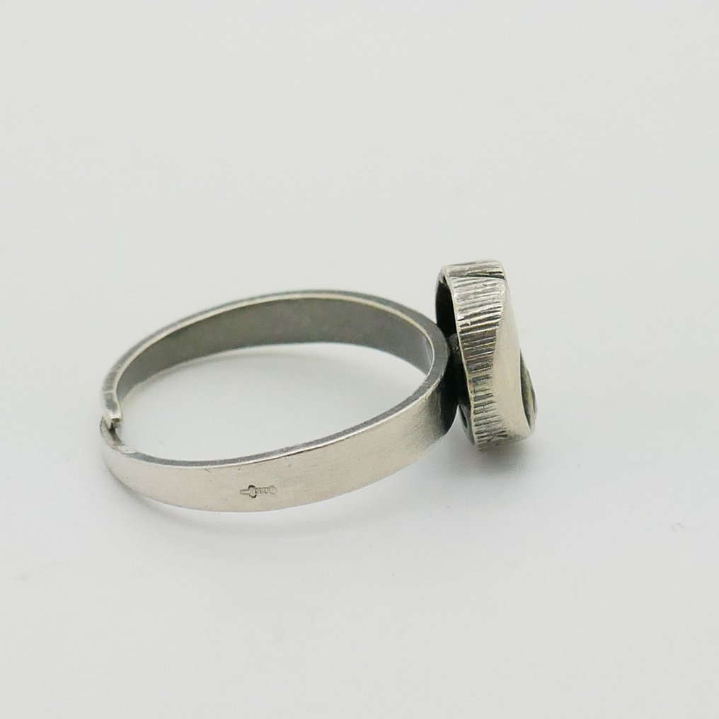 Ingen mindstepris - Finnfeelings - Ring Sølv #4.3