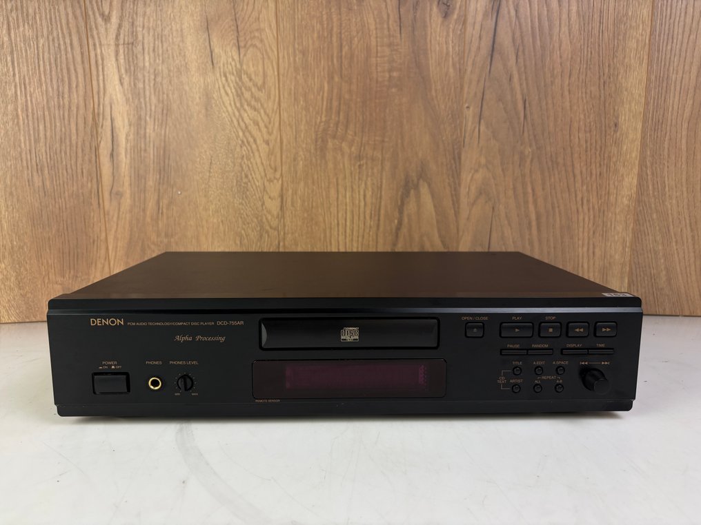 Denon - DCD-755AR CD player #1.0