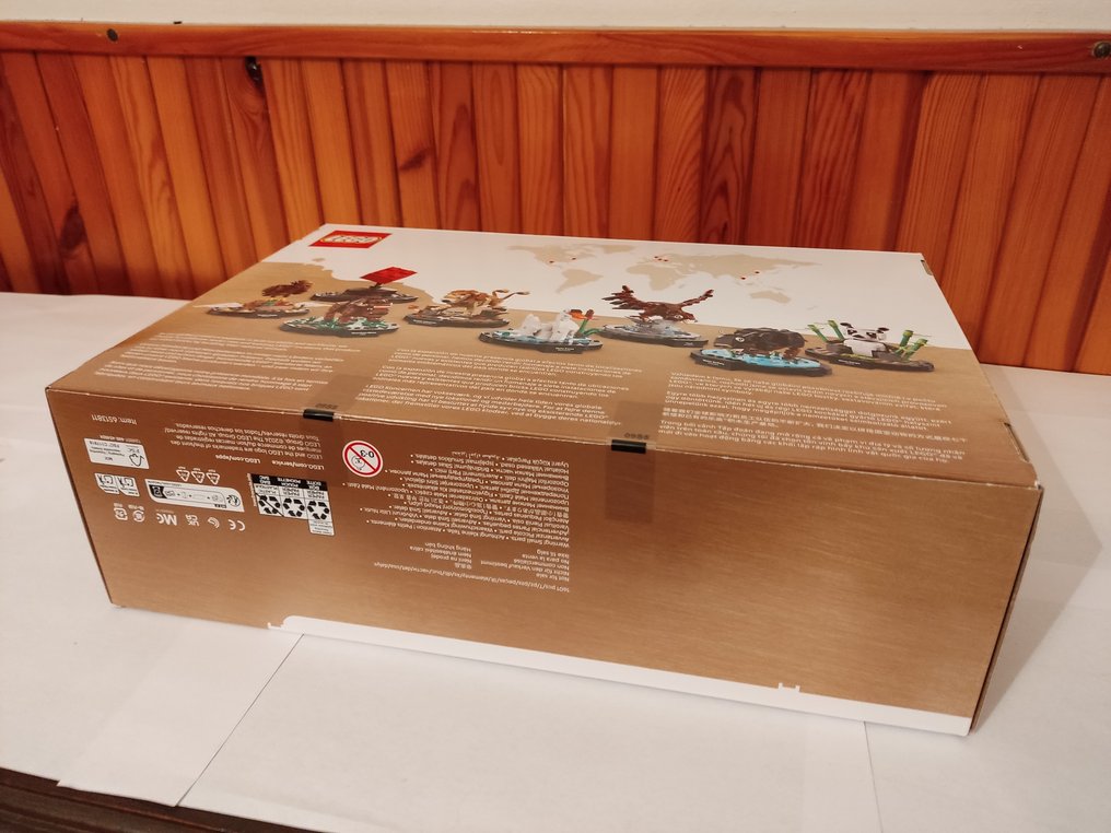 LEGO Set - 4002024 - Icons - LEGO Animals Employee Gift 2024 #2.1