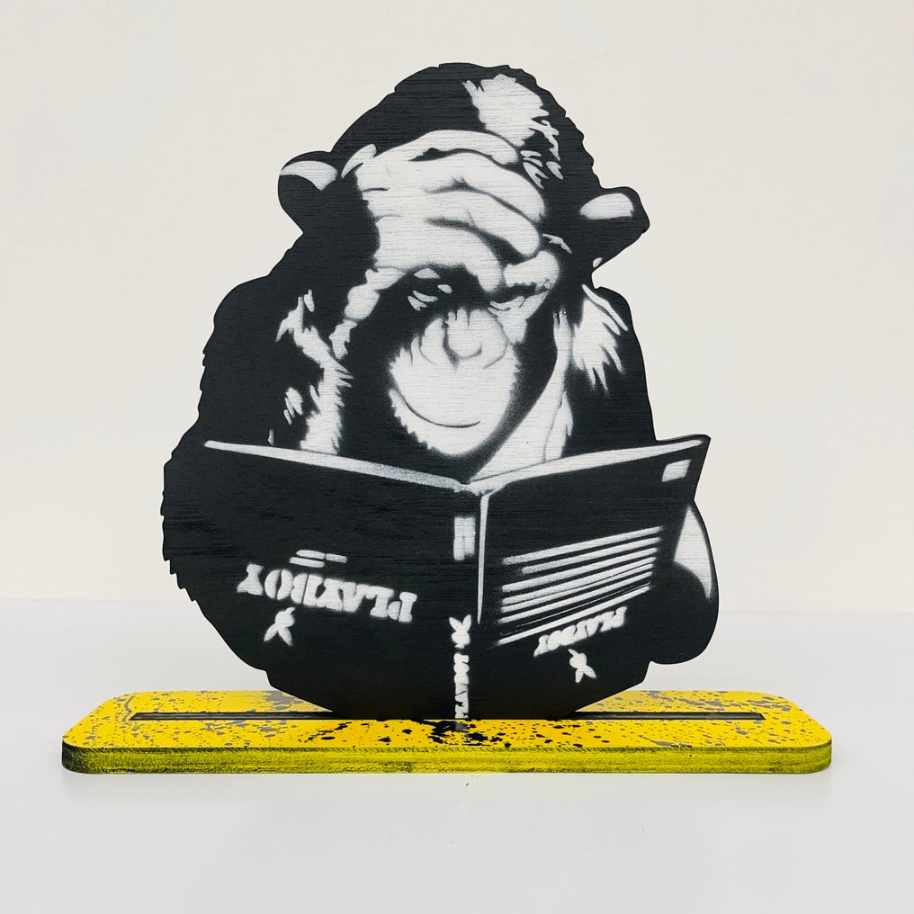 AIIROH - Wood Sculpture - Playboy #1.0