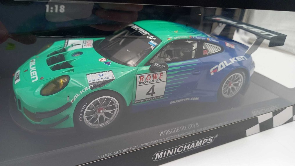 MiniChamps 1:18 - Model car - Porsche 911 GT3 R 2017 1/18 - (cod.B36) #1.0