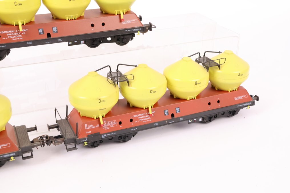 Bramos H0 - Model train freight carriage (3) - Three silo wagons - CSD #4.3