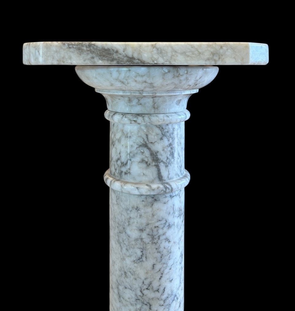 Column - Marmo di Carrara - First half of the 20th century #1.0