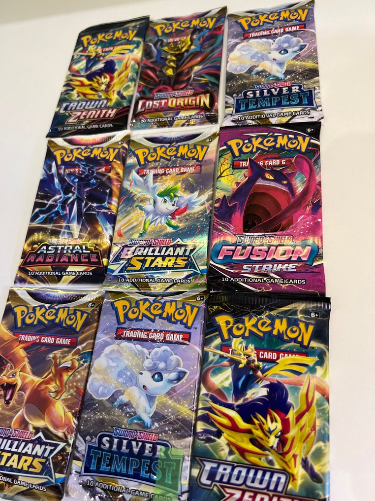 Pokémon - 9 Carte scellée - Sword & Shield #1.0