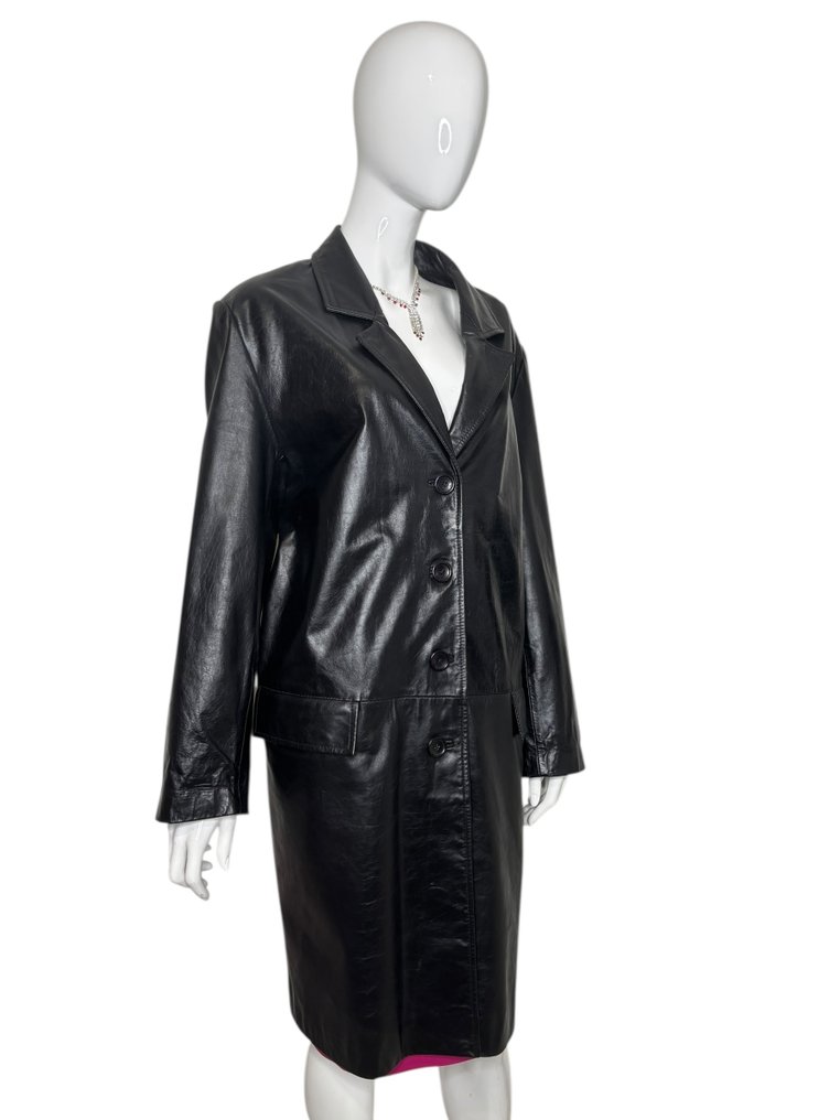 Aleksander of Norway - Haină #1.0