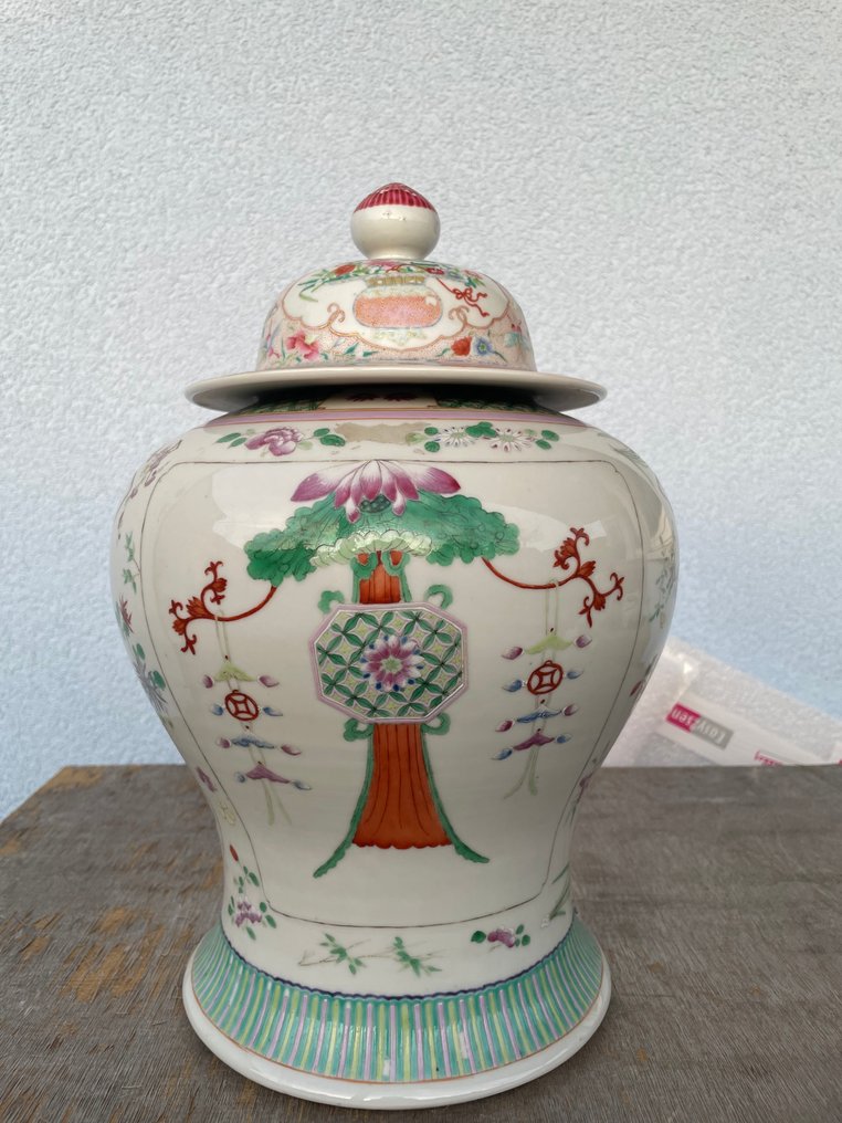 Vaso - Porcellana - Cina - Qianlong (1736-1795) (Senza prezzo di riserva) #1.0