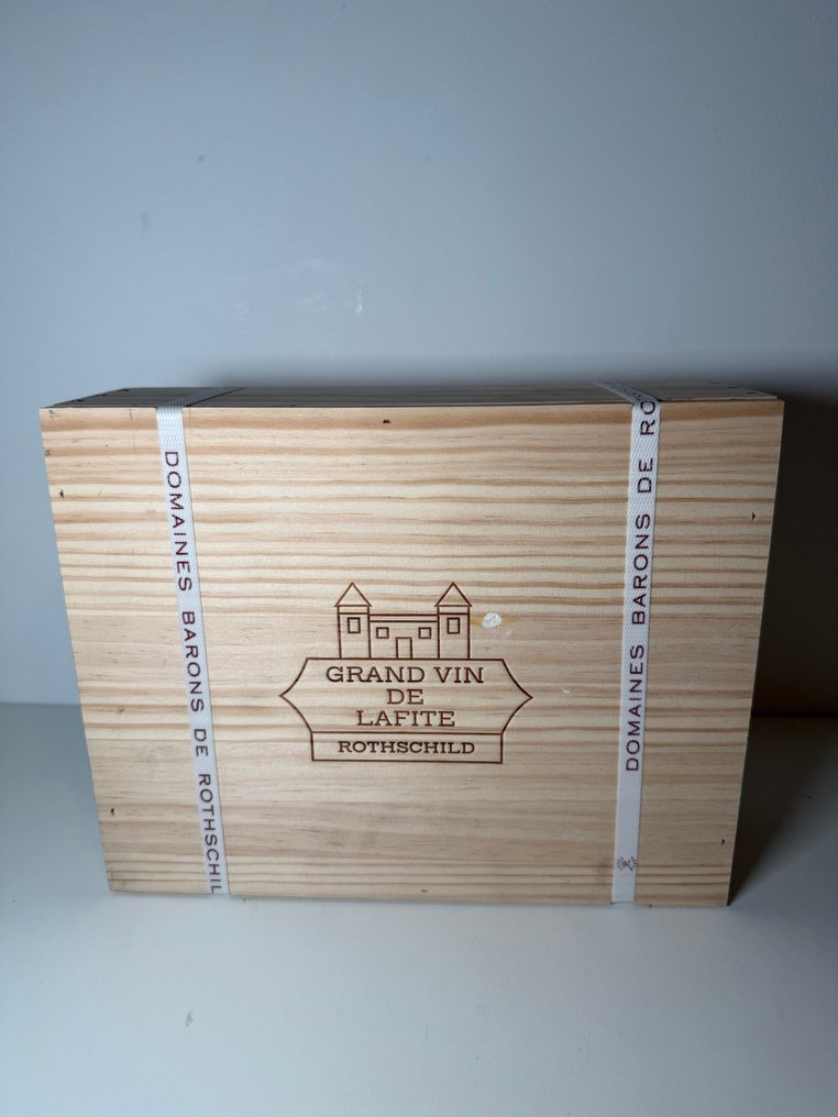 2021 Chateau Lafite Rothschild - Pauillac 1er Grand Cru Classé - 3 Bottles (0.75L) #1.0