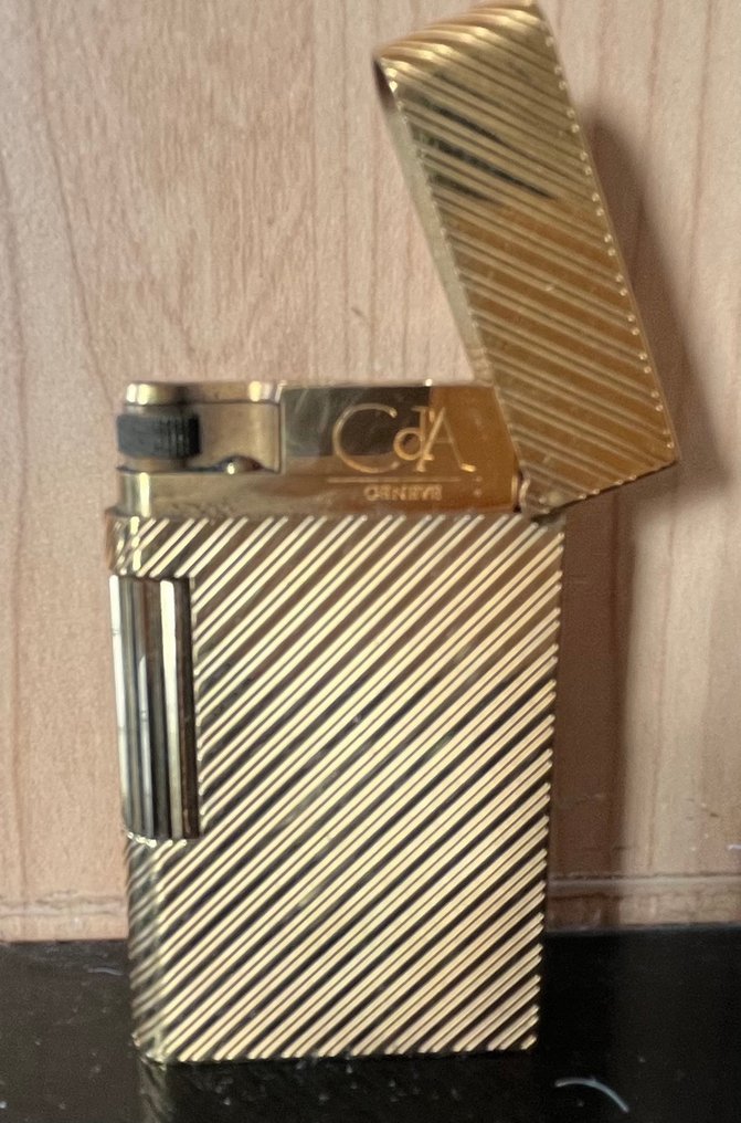 Caran d'Ache - Ingen mindstepris - Lighter - Forgyldt #3.2