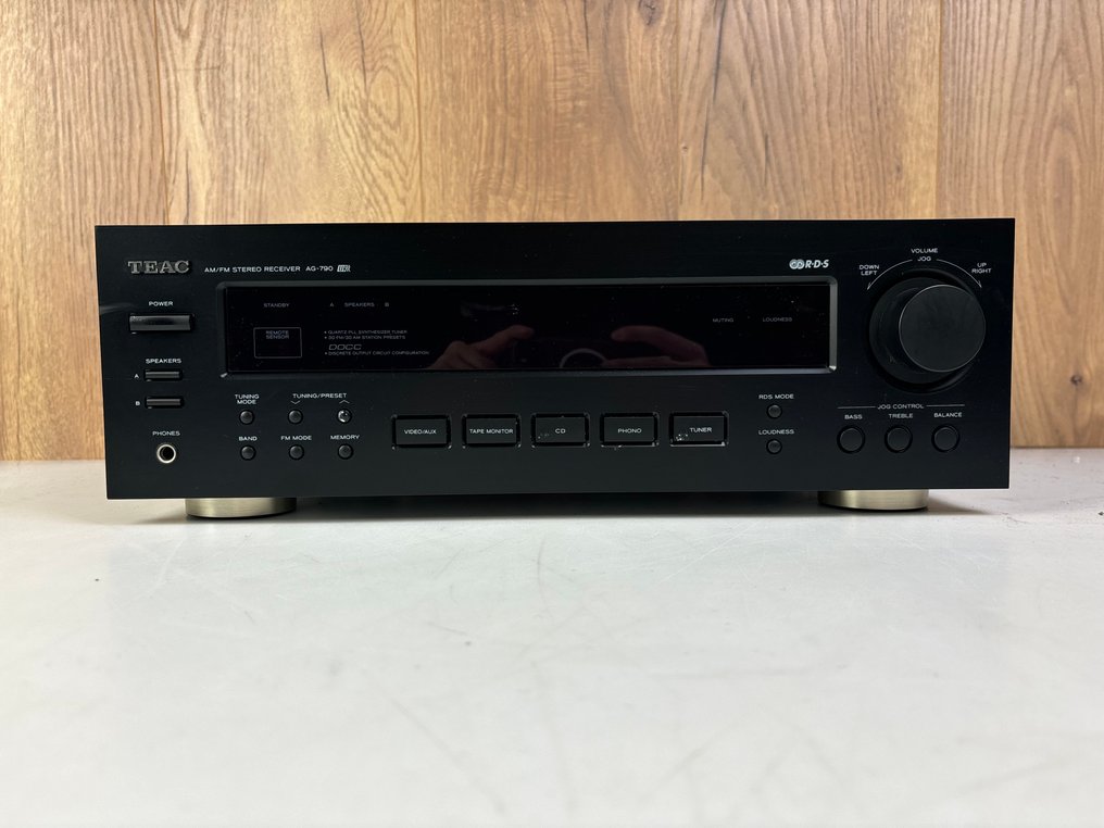 TEAC - AG-790 Solid state amplifier #1.0