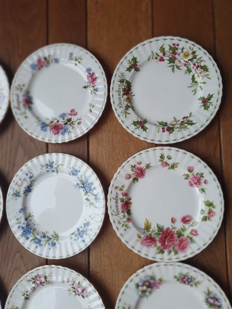 Royal Albert - Πιάτο πρωινού (12) - Flowers of the Month - Πορσελάνη - Ολοκληρώστε τη σειρά 12 τμημάτων. #4.3