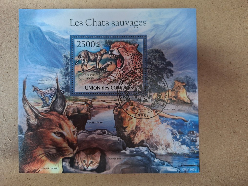 Comore 2009/2011 - 41 foglietti delle Unioni delle Comore da obliterare, nuovi - Michel + Yves et tellier #1.0