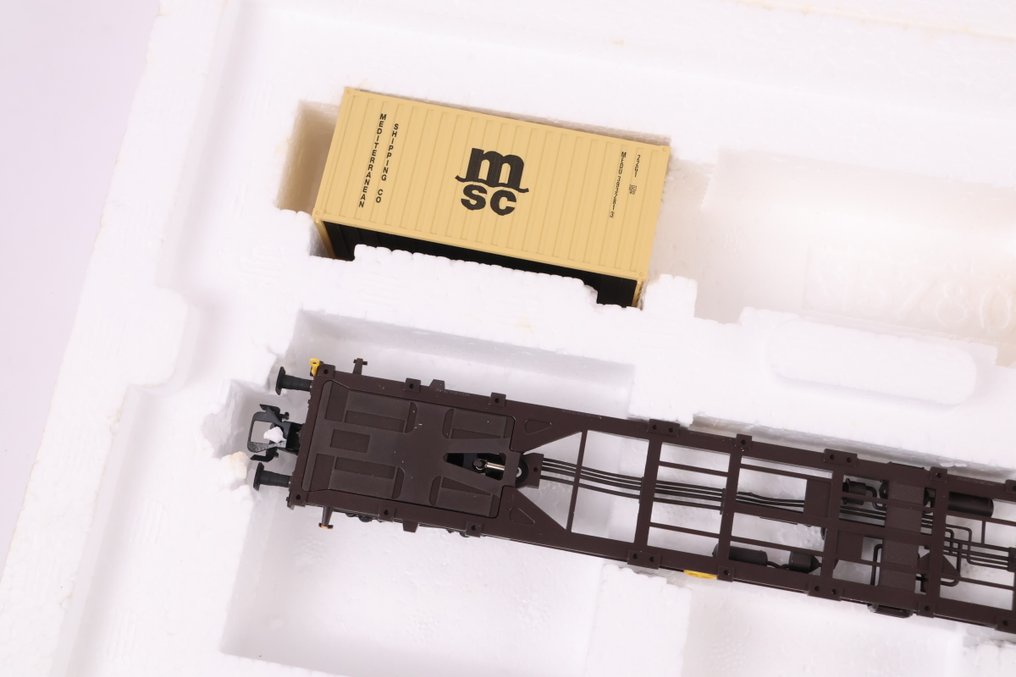 Märklin H0 - 47095 - Model train freight wagon set (1) - Set of two container wagons 'MSC' - AAE #4.3