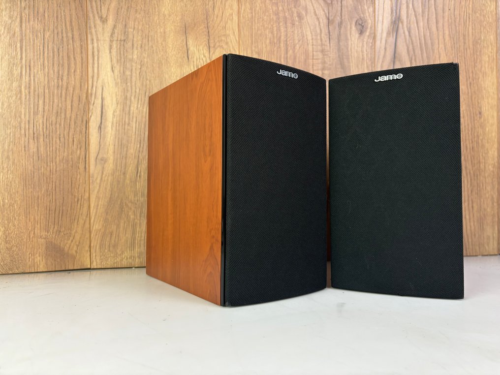 Jamo - S 602 - Matching Pair Speaker set #3.2
