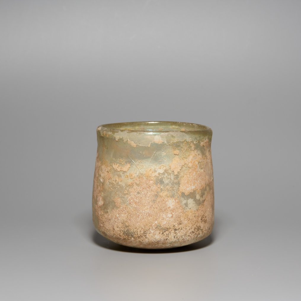 古羅馬 玻璃 弗拉克斯，公元1至2世纪。高6.4厘米。克莱芒·马西耶（1844-1917）私人收藏。 #4.3