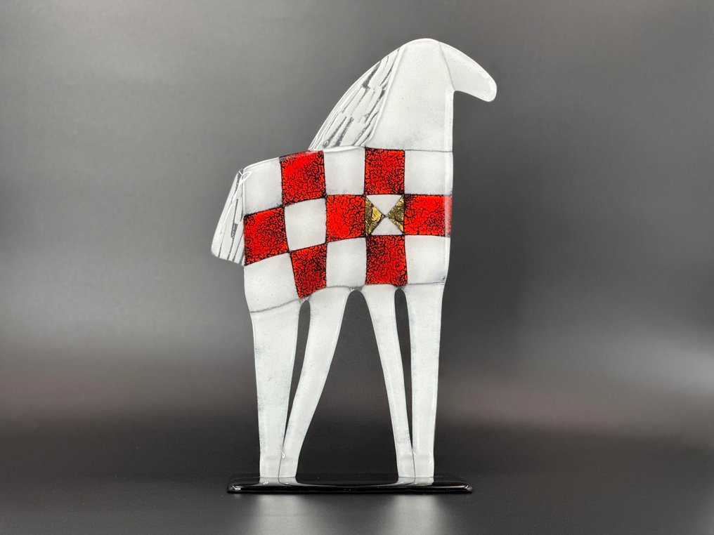 Studio Habrat - Figurine - White Horse - fusing #1.0