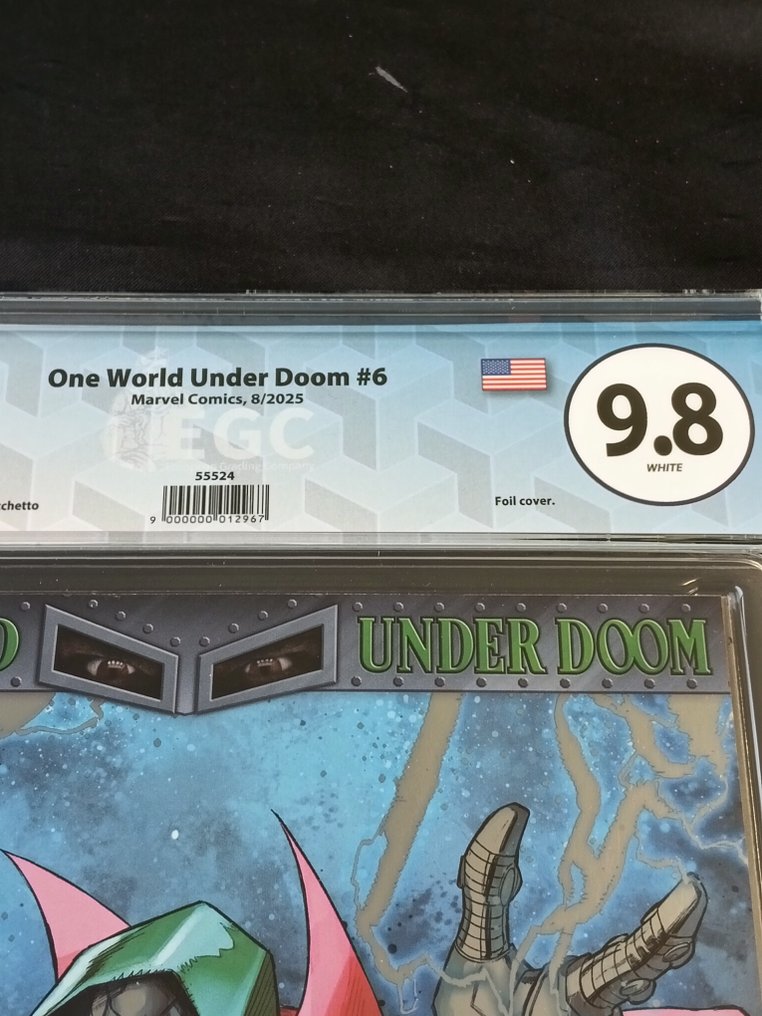 One World Under Doom #6 - Marco Checchetto Foil Variant - EGC 9.8 - 1 Graded comic - EO - 2025 #1.0